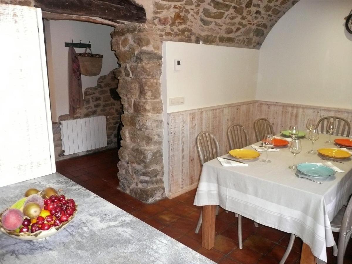 Monells - Casa Rural - Can Felip Buitenkant foto